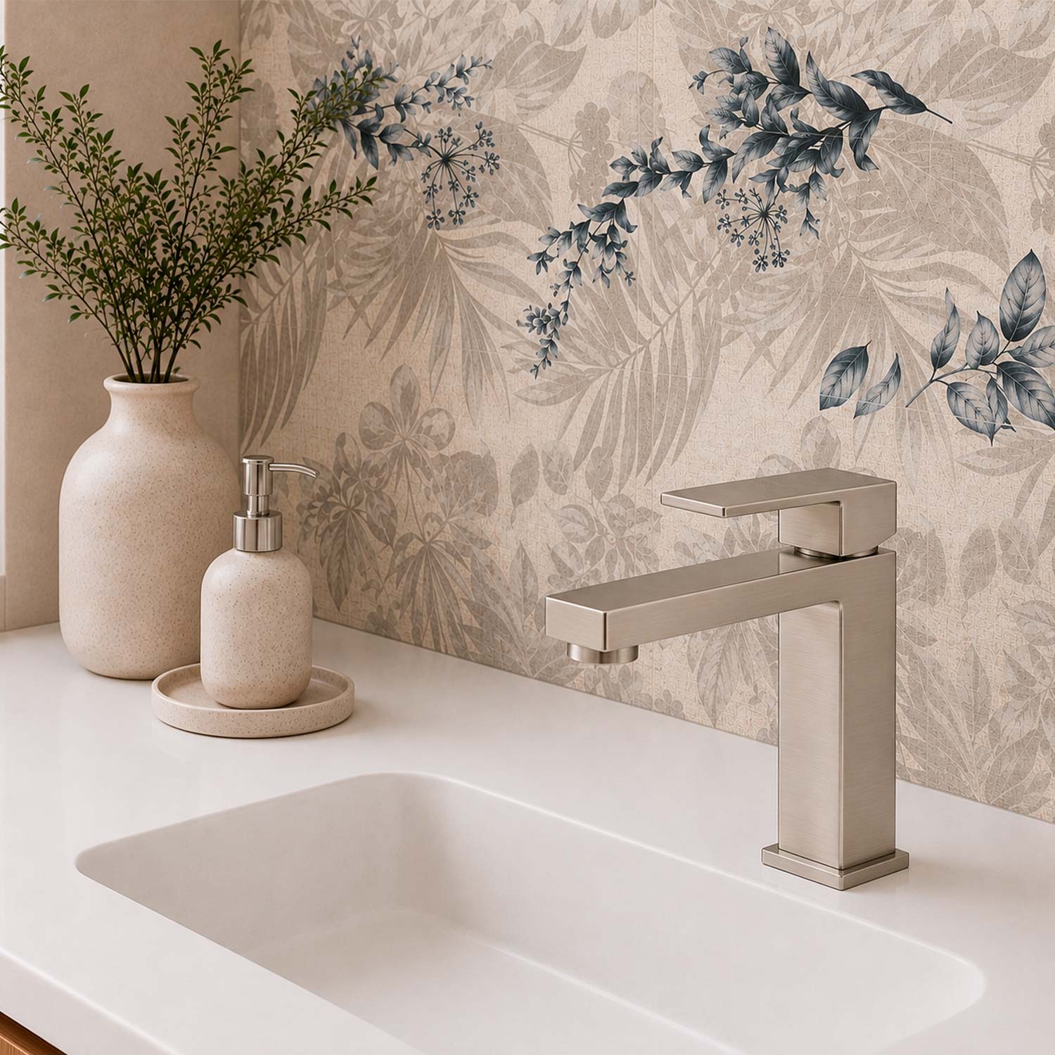 DAX Roma Single Handle Bathroom Faucet