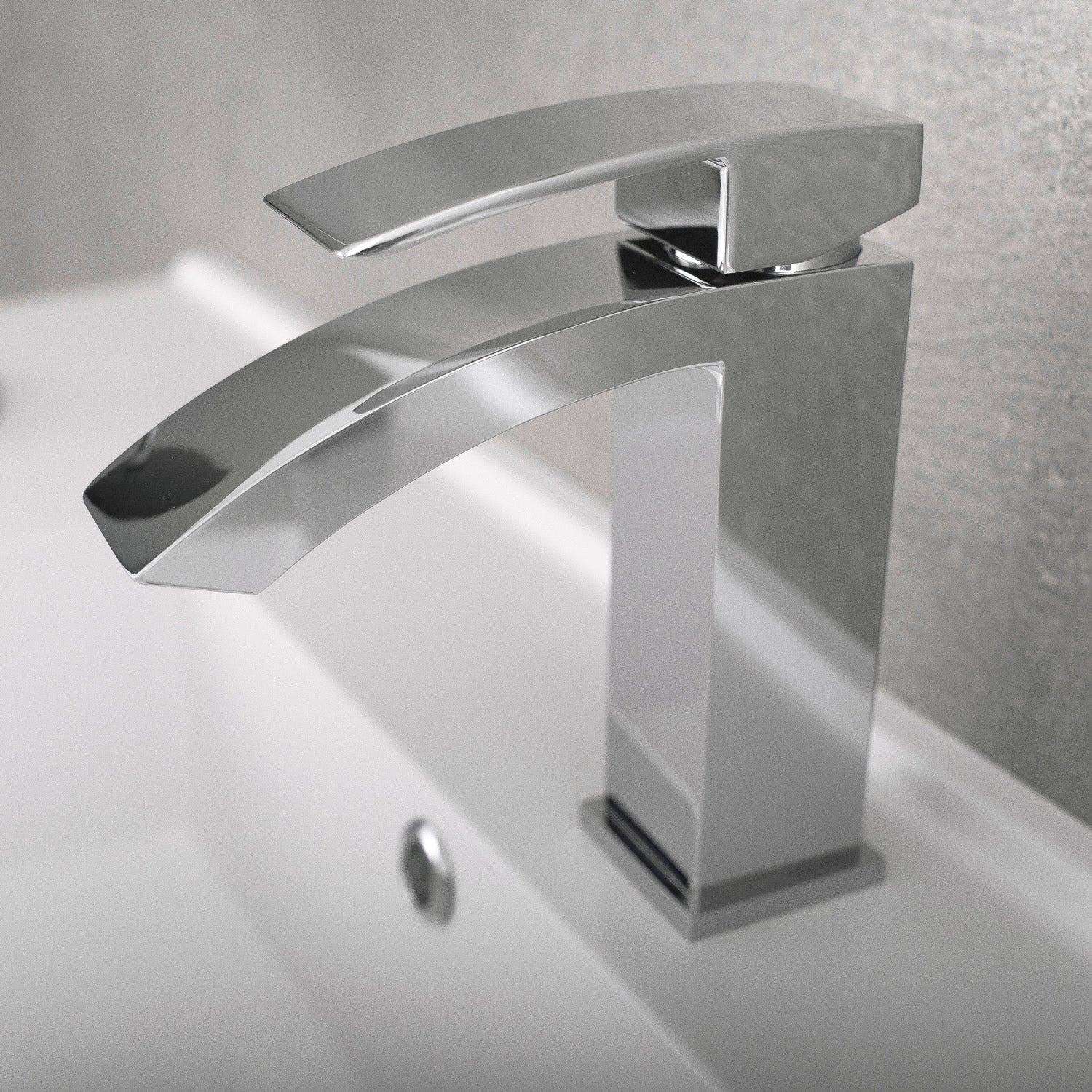 DAX Single Handle Waterfall Bathroom Faucet, Brass Body,  4-7/8 x 7 Inches (DAX-6690A)