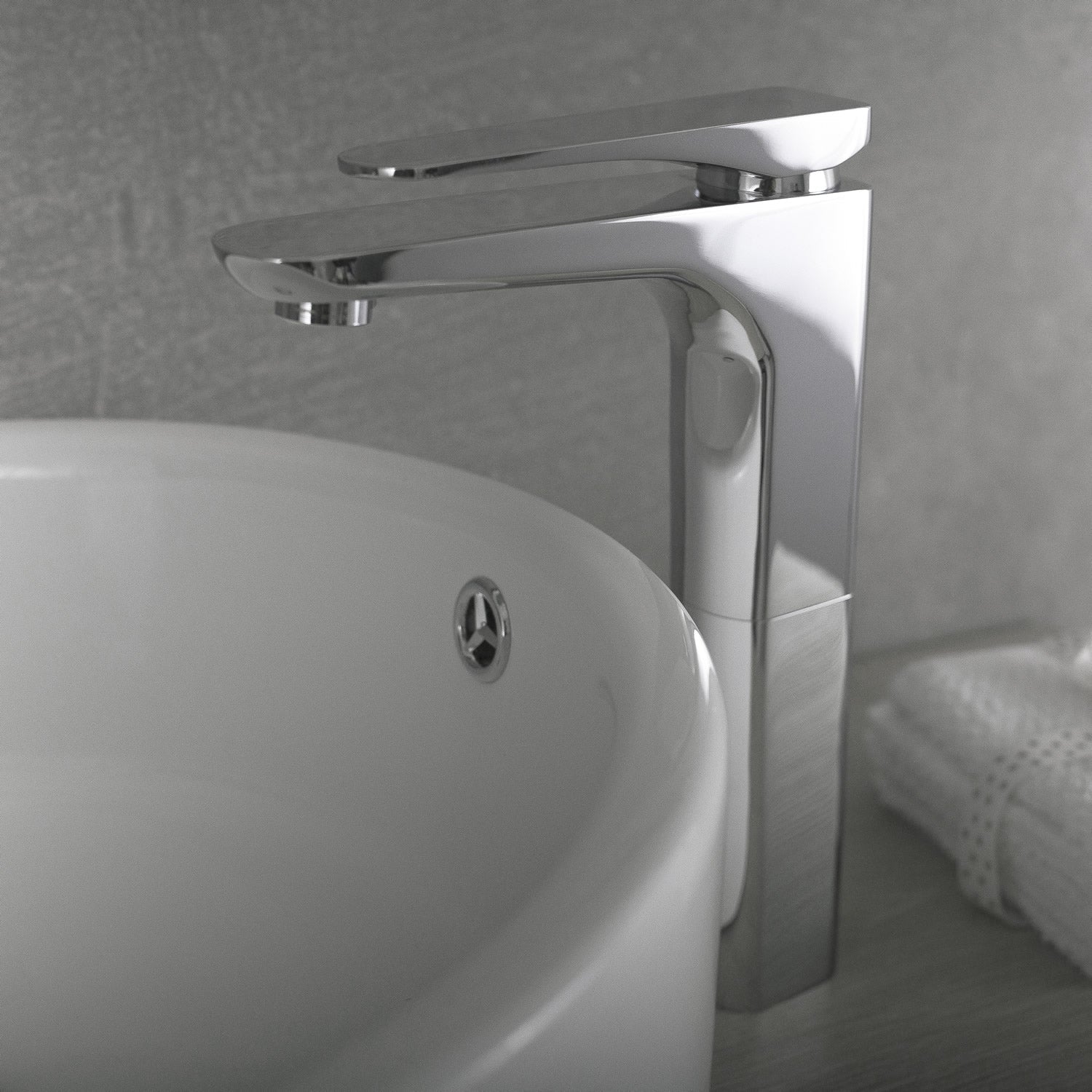 DAX Single Handle Vessel Sink Bathroom Faucet, Brass Body, Brushed Finish, 5-3/16 x 10-15/16 Inches (DAX-805L)