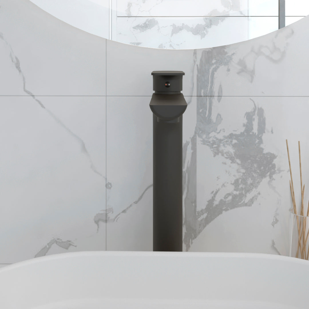 DAX Single Handle Bathroom Faucet (DAX-8108B)
