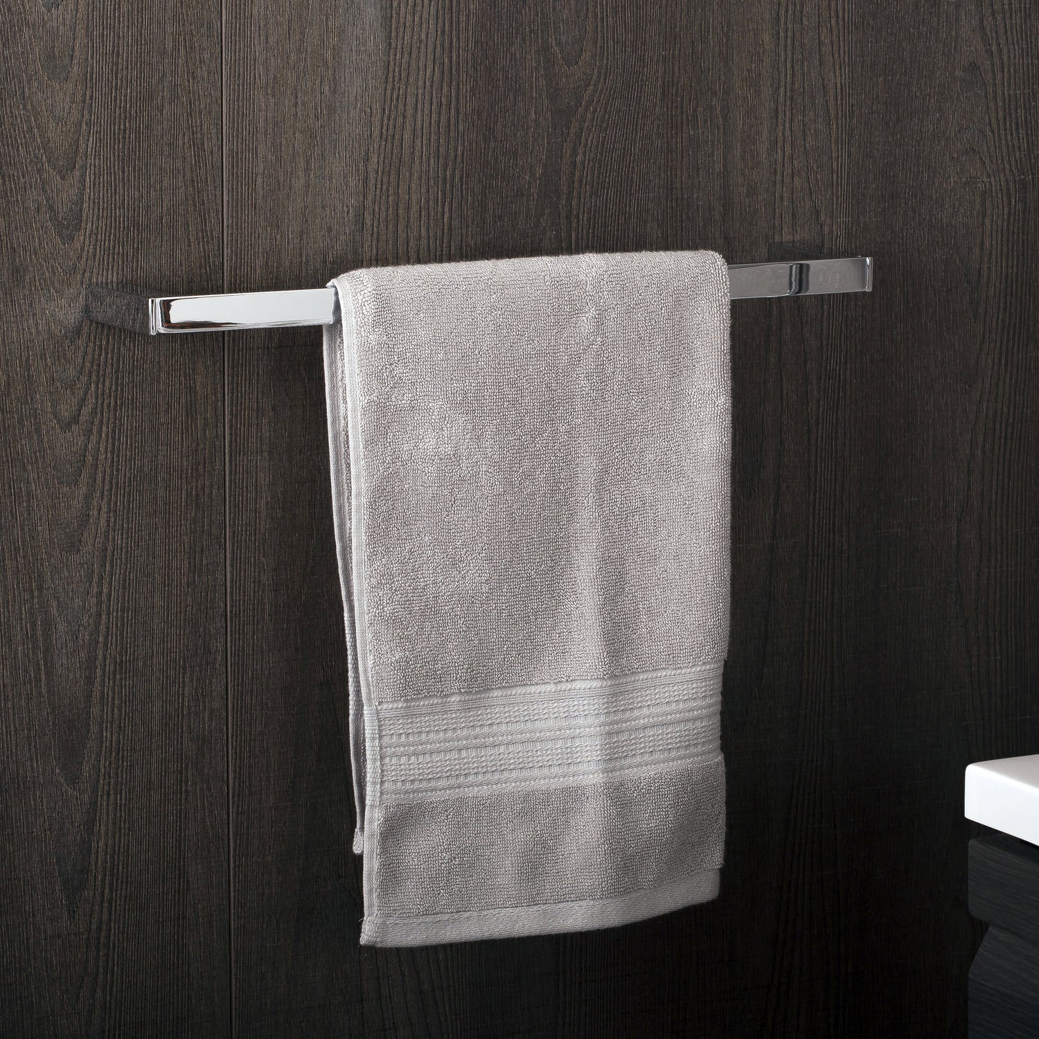 COSMIC Bathlife Single Towel Bar, Wall Mount, Brass Body, Chrome Finish, 17-3/4 x 13/16 x 3-5/16 Inches (2290169)