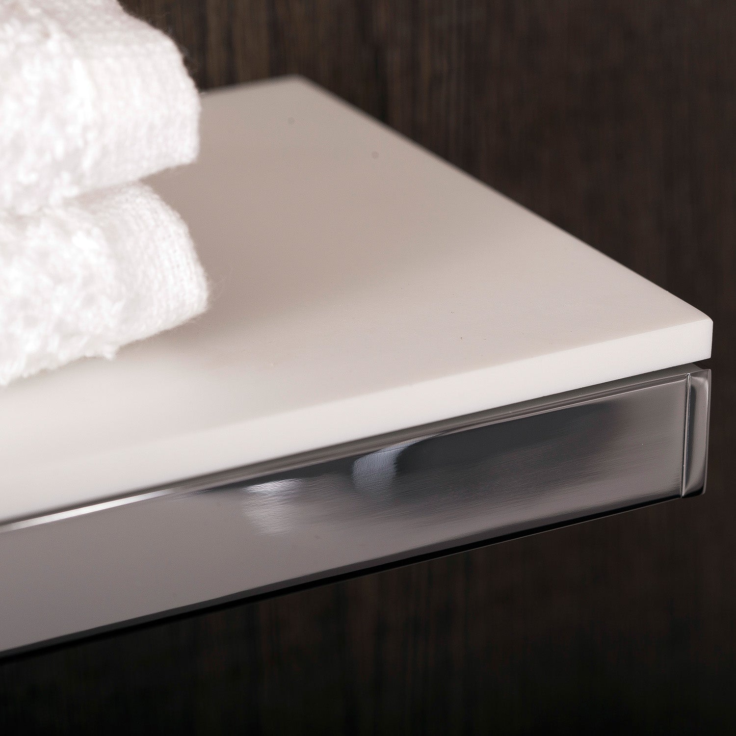 COSMIC Bathlife Shelf Rack, montaje en pared, cuerpo de latón, acabado cromado, 23-5/8 x 13/16 x 4-3/4 pulgadas (2290160)