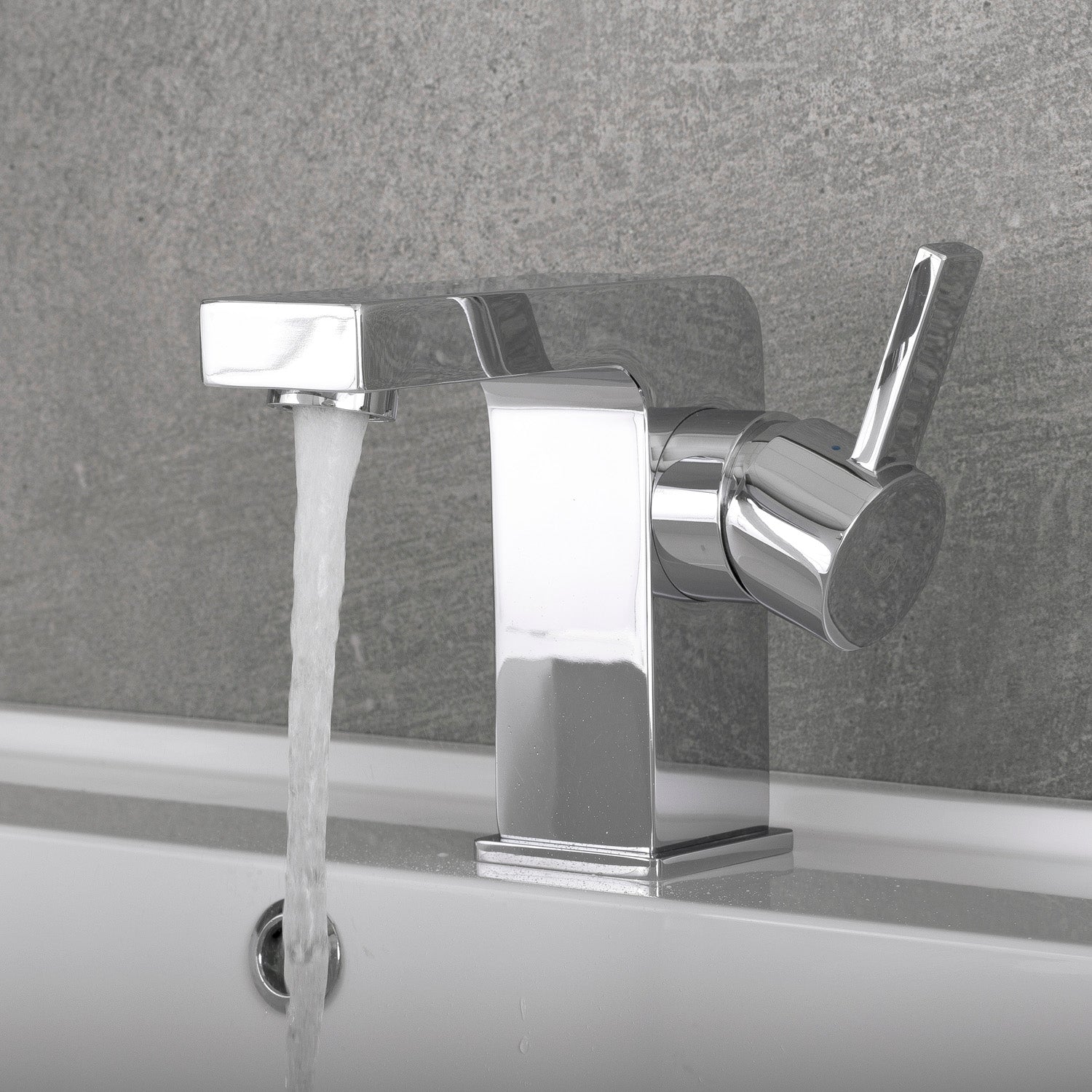 DAX llave monomando para baño, cuerpo de latón, acabado cromado, 3-15/16 x 4-1/8 pulgadas (DAX-8227)
