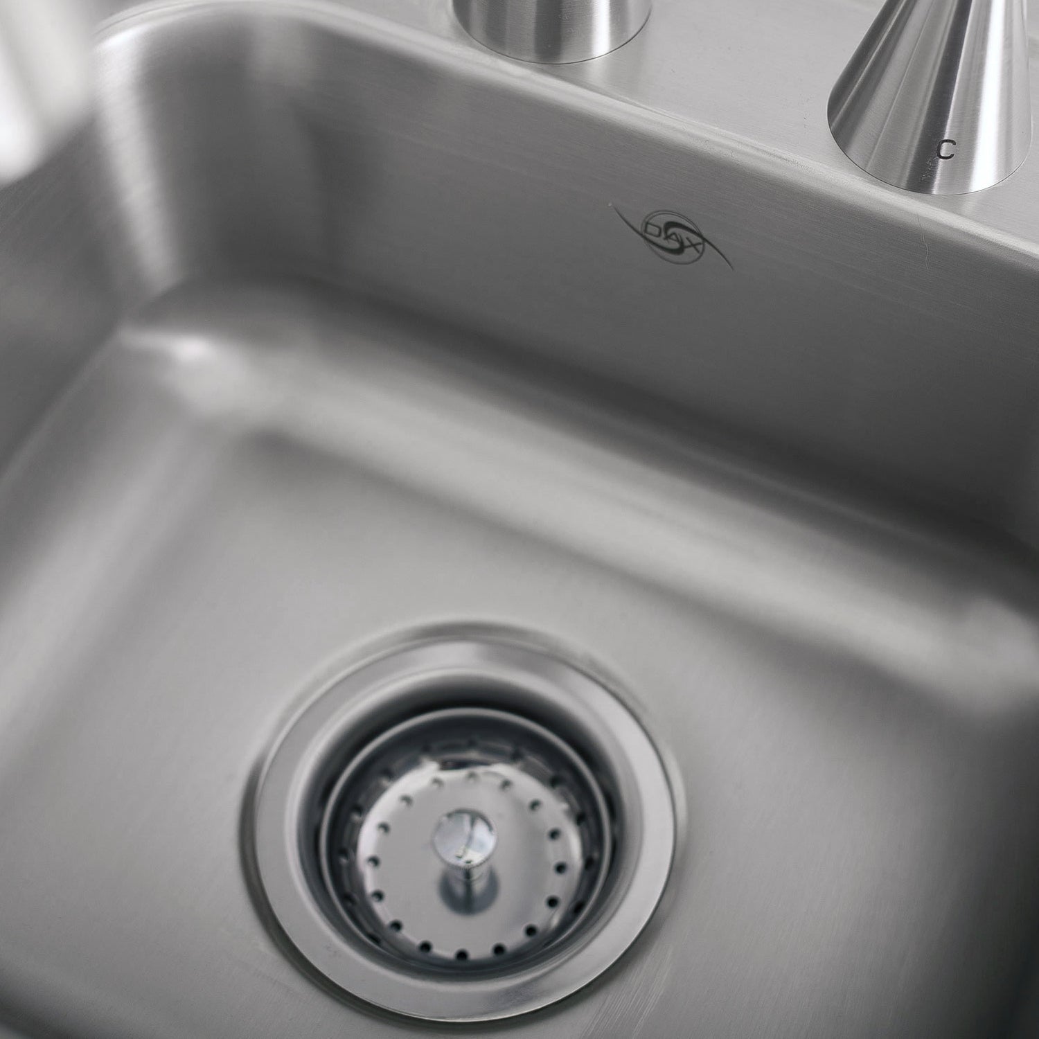 DAX  Single Bowl Top Mount Kitchen Sink, 23 Gauge Stainless Steel, Brushed Finish , 15 x 15 x 5-1/2 Inches (DAX-OM-1515)