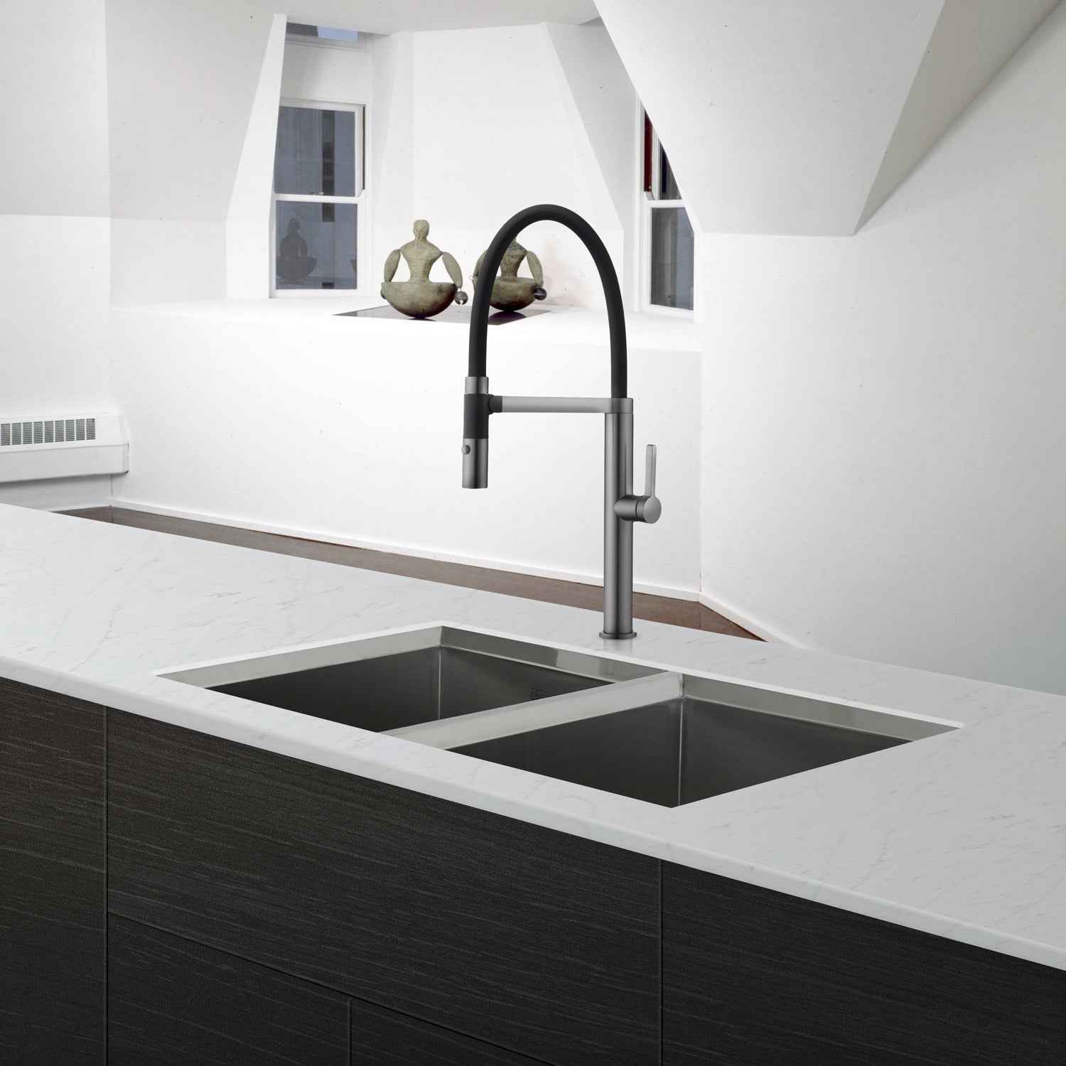 DAX Handmade 50/50 Double Bowl Undermount Kitchen Sink, 16 Gauge Stainless Steel, Brushed Finish, 33 x 18 x 9-1/2 Inches (DAX-SQ-3318C)