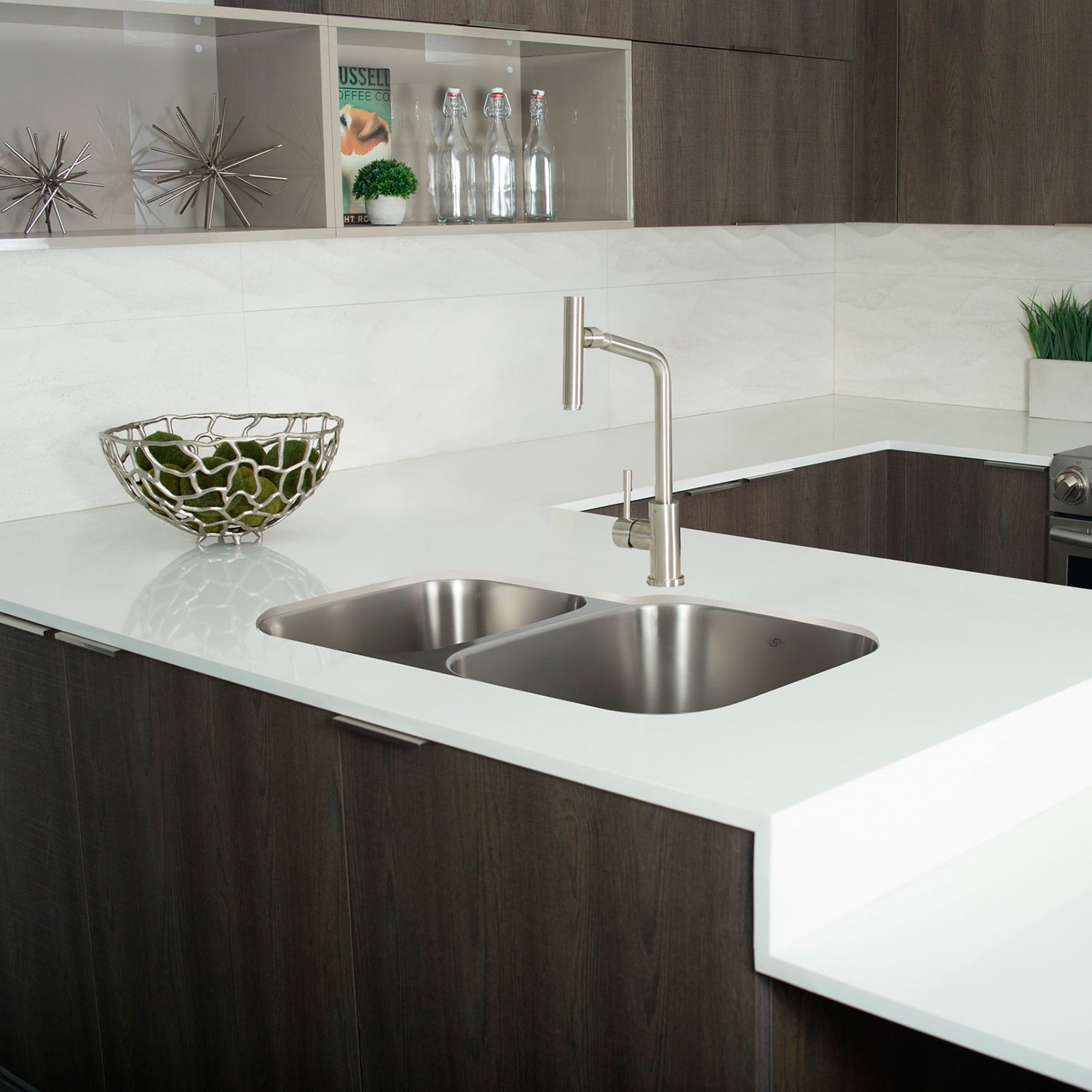 Fregadero de cocina DAX 40/60 de doble cuenco, acero inoxidable de calibre 18, acabado cepillado, 32 x 20-3/4 x 9 pulgadas (DAX-3120R)