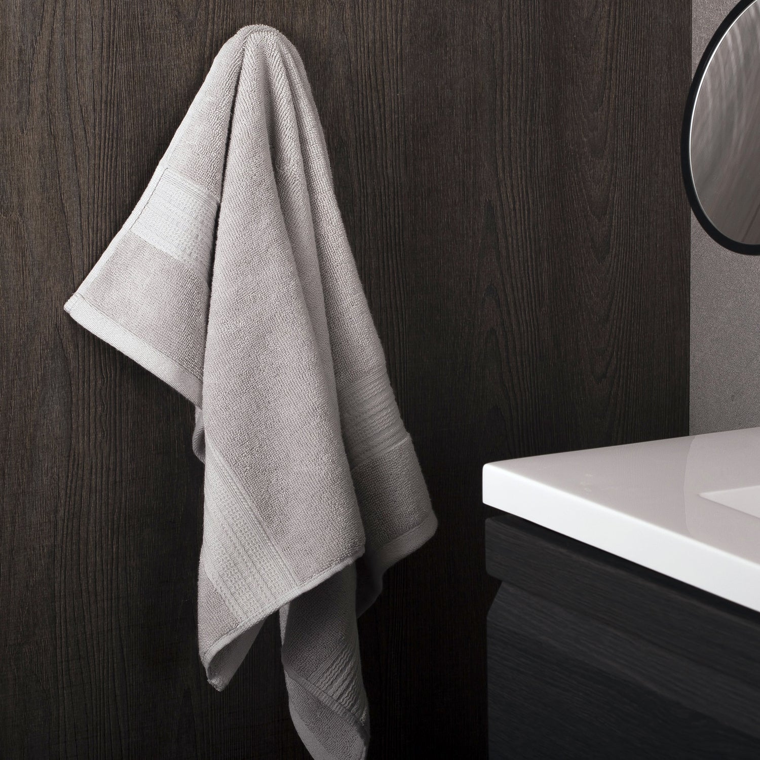 COSMIC Bathlife Single Bathroom Towel Hook, Wall Mount, Brass Body, Chrome Finish, 13/16 x 2-3/4 x 13/16 Inches (2290121)