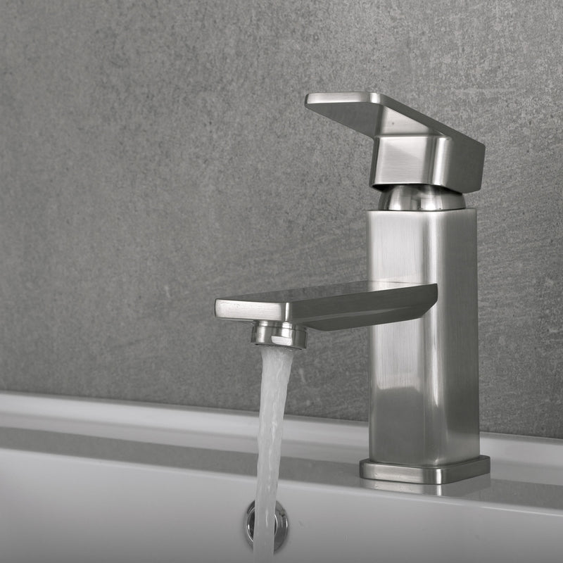 DAX Single Handle Bathroom Faucet, Brass Body, Brushed Finish, 5-15/16 x 6-1/8 Inches (DAX-8510-BN)
